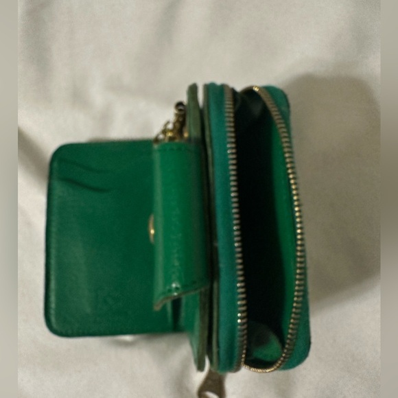 Il Bisonte Women’s Green Wallet - Picture 3 of 5